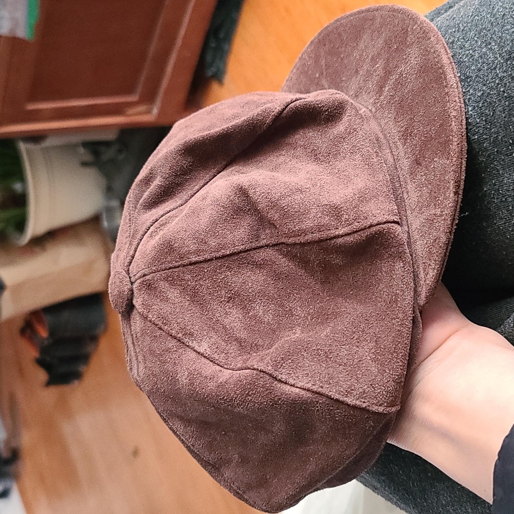 Genuine brown leather suede type Nordstrom hat Made in Italy! ***Quality